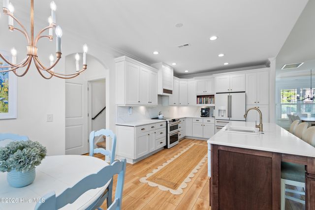 2738 Oak Forest Drive, Southport, NC 28461