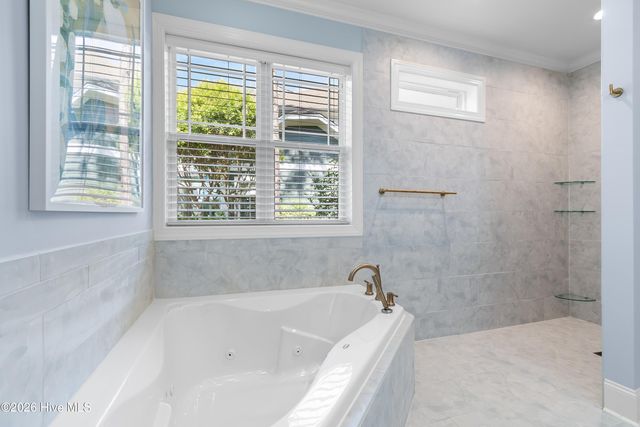 2738 Oak Forest Drive, Southport, NC 28461