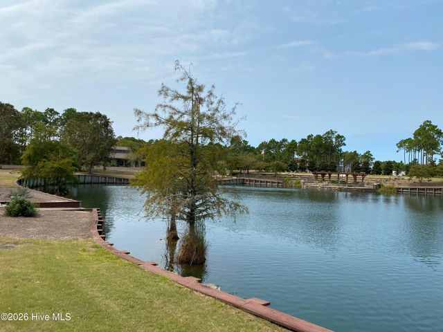 2738 Oak Forest Drive, Southport, NC 28461