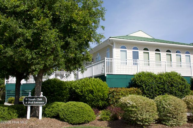 2738 Oak Forest Drive, Southport, NC 28461
