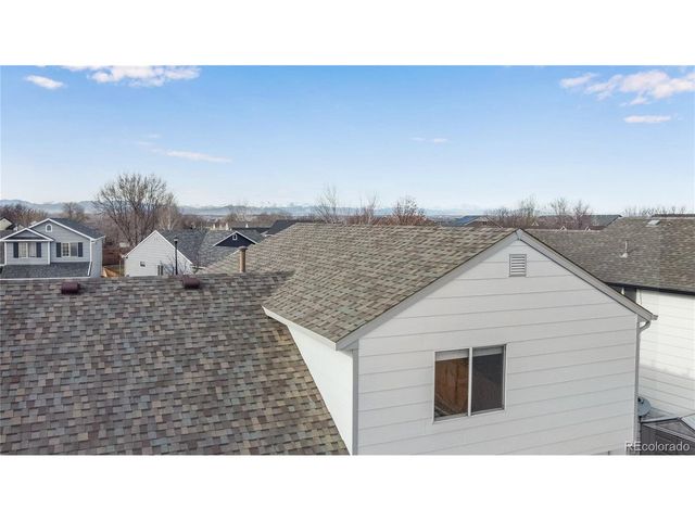 11589 River Run Cir, Commerce City, CO 80640