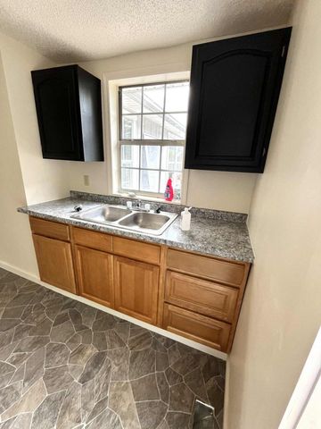 324 Yaden Street, Cumberland, KY 40823