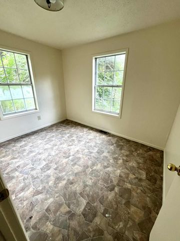 324 Yaden Street, Cumberland, KY 40823