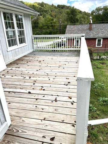 324 Yaden Street, Cumberland, KY 40823