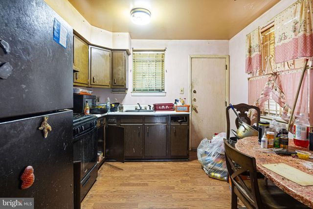 4854 FAIRMOUNT AVE, Philadelphia, PA 19139