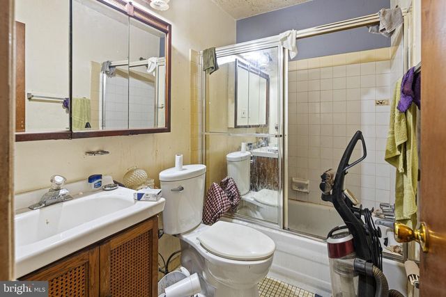 4854 FAIRMOUNT AVE, Philadelphia, PA 19139