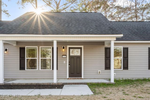 104 Cypress Court, Jacksonville, NC 28540