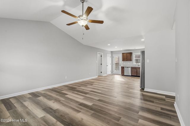 104 Cypress Court, Jacksonville, NC 28540