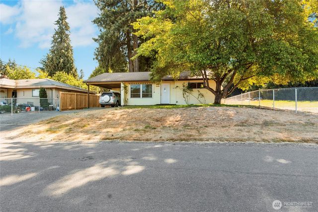 10406 55th Avenue S, Seattle, WA 98178