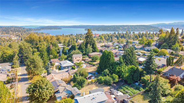 10406 55th Avenue S, Seattle, WA 98178