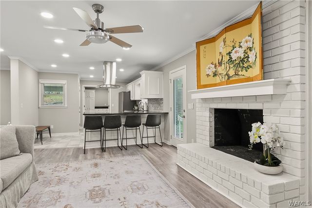 4320 Woodland Forrest, Tuscaloosa, AL 35405