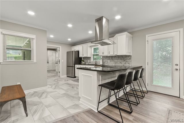 4320 Woodland Forrest, Tuscaloosa, AL 35405