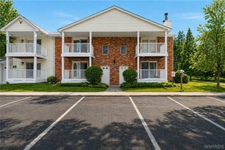 4623 Chestnut Ridge Road D, Amherst, NY 14228
