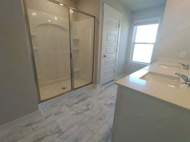 2147 Nectar Ln, Columbia, TN 38401