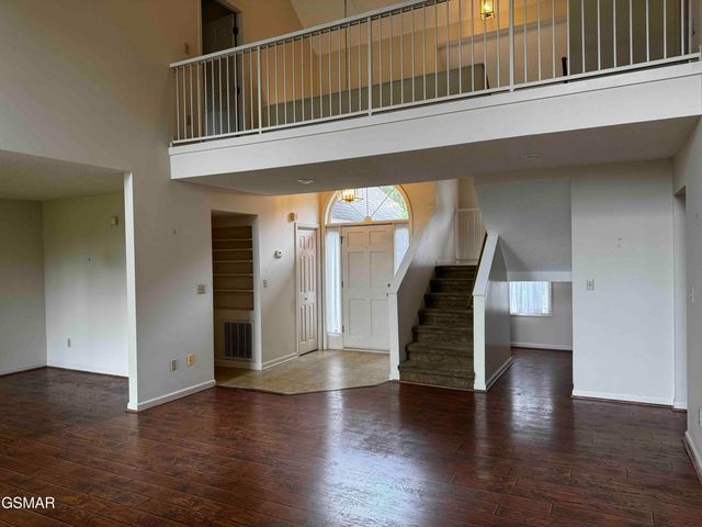 213 Pembroke Drive, Sevierville, TN 37876
