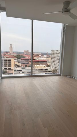 313 W 17th ST 1502, Austin, TX 78701