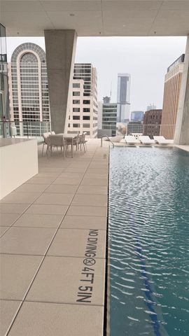 313 W 17th ST 1502, Austin, TX 78701