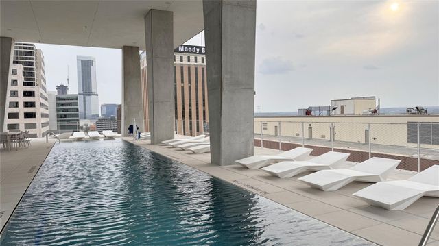 313 W 17th ST 1502, Austin, TX 78701