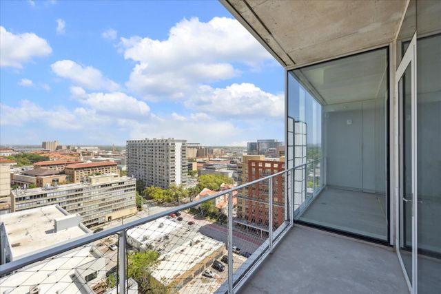 313 W 17th ST 1502, Austin, TX 78701