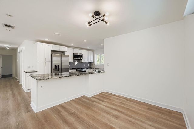 112 Tenorio ST, Kyle, TX 78640