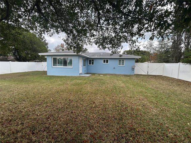 21570 SW RAINTREE STREET, Dunnellon, FL 34431