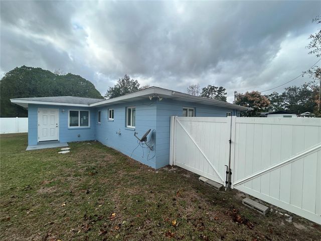 21570 SW RAINTREE STREET, Dunnellon, FL 34431