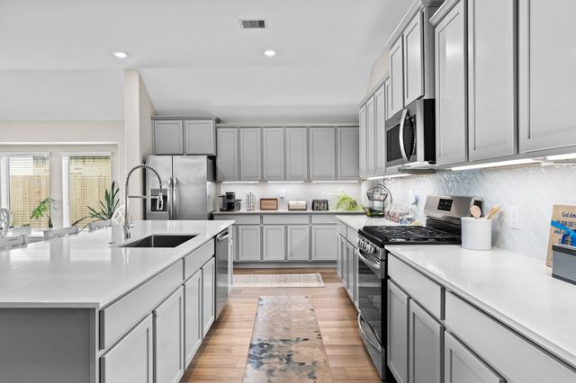 14206 Hawley Village Way, Rosharon, TX 77583