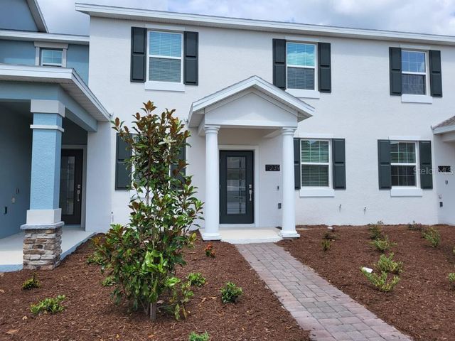 11239 LISTENING DRIVE, Orlando, FL 32832
