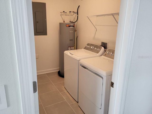 11239 LISTENING DRIVE, Orlando, FL 32832