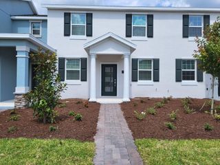 11239 LISTENING DRIVE, Orlando, FL 32832