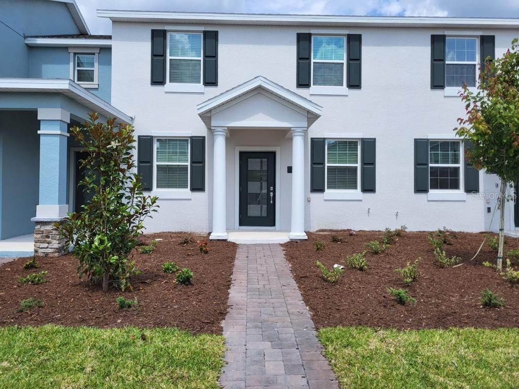 11239 LISTENING DRIVE, Orlando, FL 32832