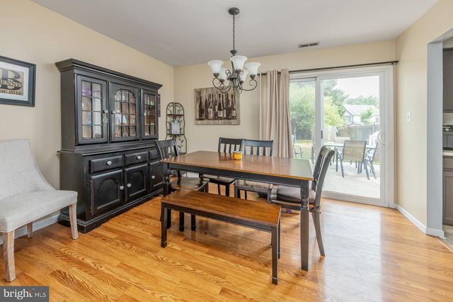 6 WASHINGTON AVE, Blackwood, NJ 08012