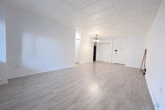 90 Gold St Apt 20B, New York City, NY 10038