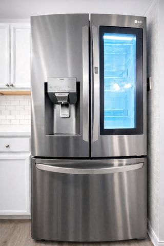 90 Gold St Apt 20B, New York City, NY 10038