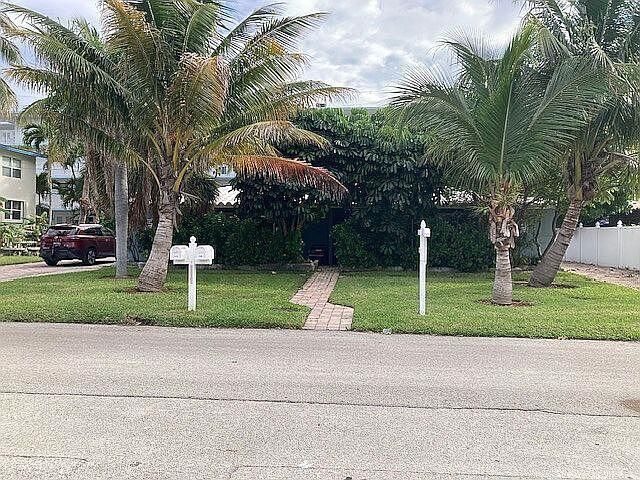 3208 NE 8th Court 1, Pompano Beach, FL 33062