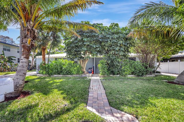 3208 NE 8th Court 1, Pompano Beach, FL 33062