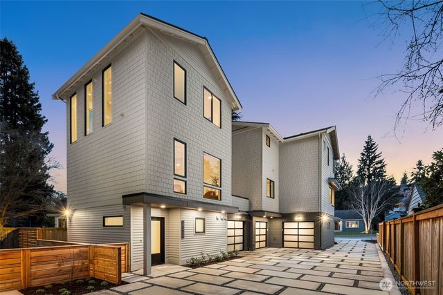 2844 35th Avenue W, Seattle, WA 98199