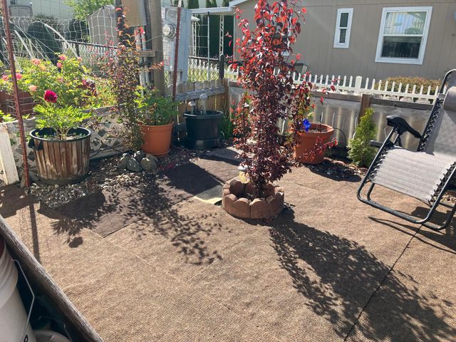 8401 Old Stage Road UNIT 26, Central Point, OR 97502