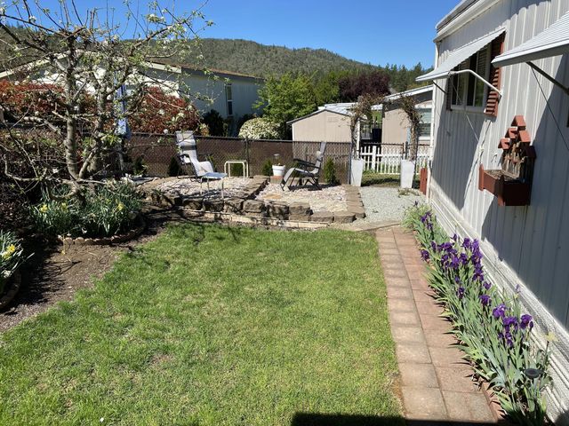 8401 Old Stage Road UNIT 26, Central Point, OR 97502