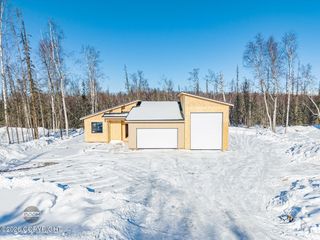 9509 W Palermo Circle, Wasilla, AK 99623