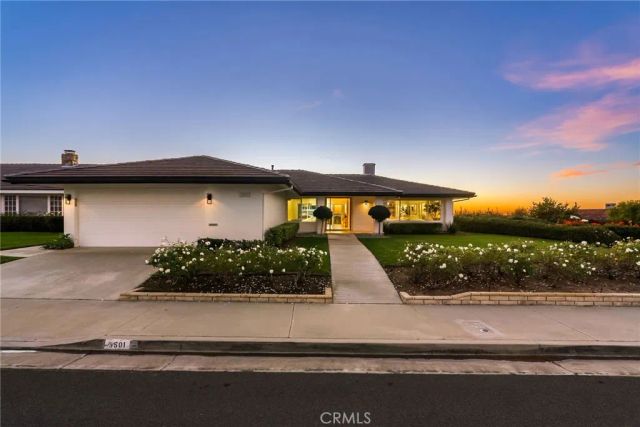 3501 Sausalito, Corona Del Mar, CA 92625