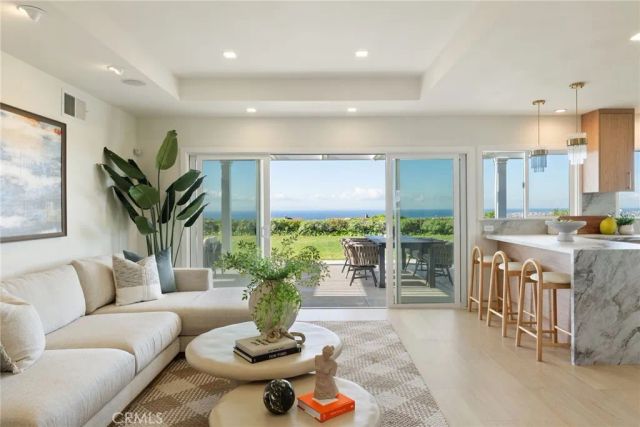 3501 Sausalito, Corona Del Mar, CA 92625