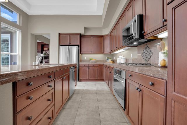 1765 Latour Ave, Brentwood, CA 94513