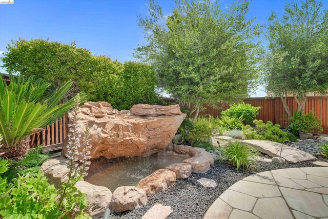 1765 Latour Ave, Brentwood, CA 94513