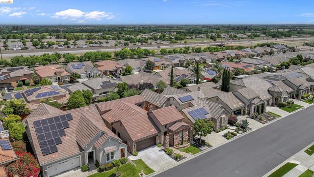 1765 Latour Ave, Brentwood, CA 94513