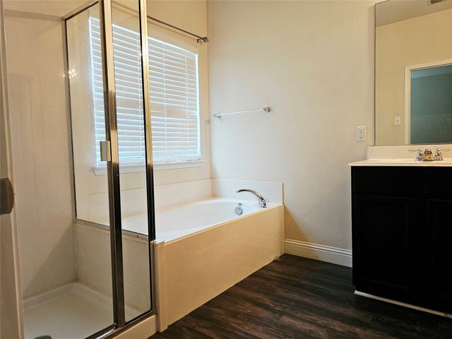 1216 Artesia Drive, Fort Worth, TX 76052