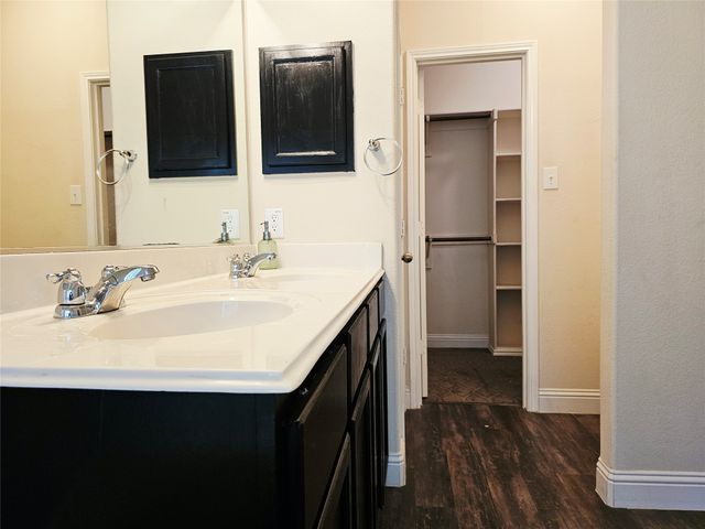 1216 Artesia Drive, Fort Worth, TX 76052