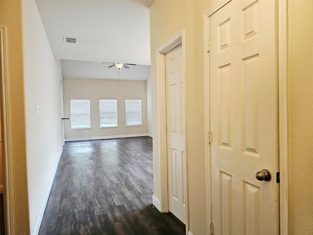 1216 Artesia Drive, Fort Worth, TX 76052
