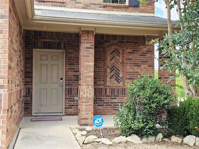 1216 Artesia Drive, Fort Worth, TX 76052
