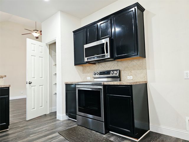 1216 Artesia Drive, Fort Worth, TX 76052